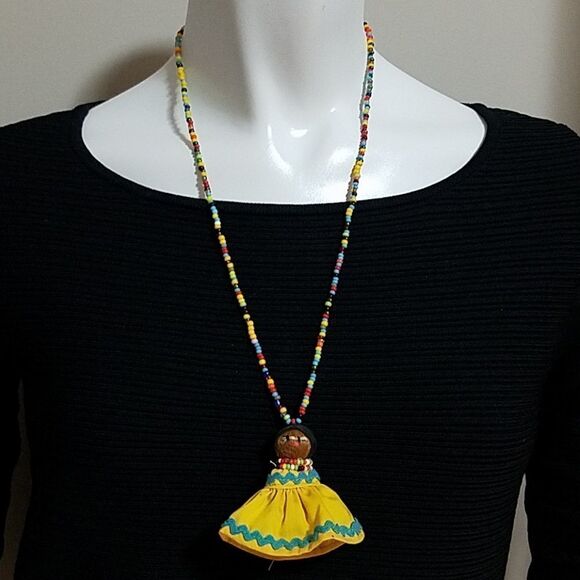 Coconut Husk Doll Necklace - Picture 1 of 4